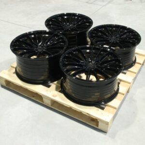 Set of CVR7 20x9,5 ET34 + 20x10,5 ET45 5x114,3 Gloss Black