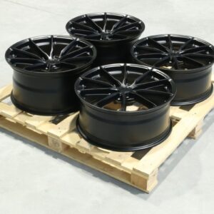 Set of JR37 20x8,5 ET35 + 20x10 ET45 5x112 Matt Bl
