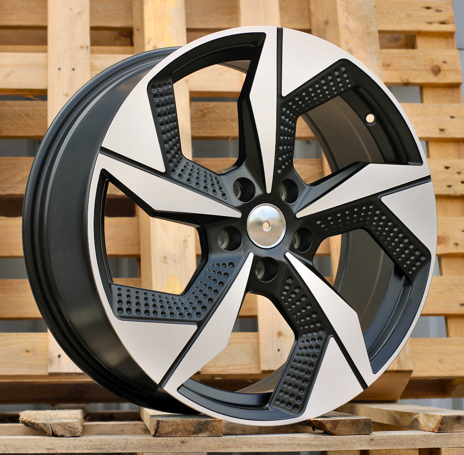 Jante RACIN 18x7,5 ET50 5x114,3 - Black Polished Half Matt