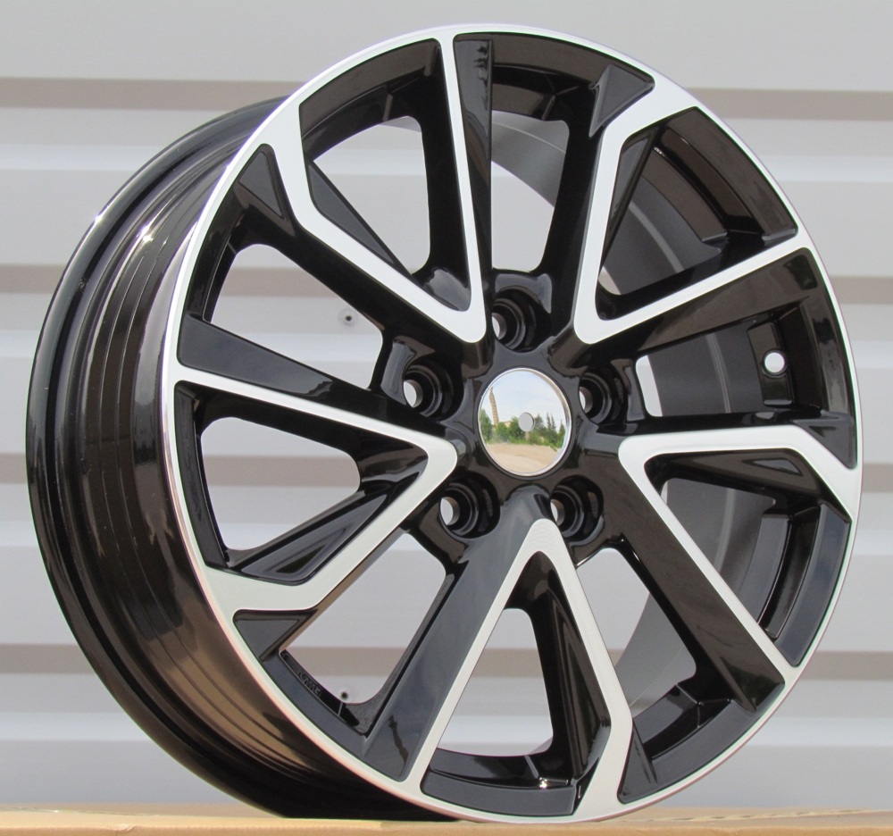 Jante Toyota 16x6,5 ET45 5x114,3 - Black Polished
