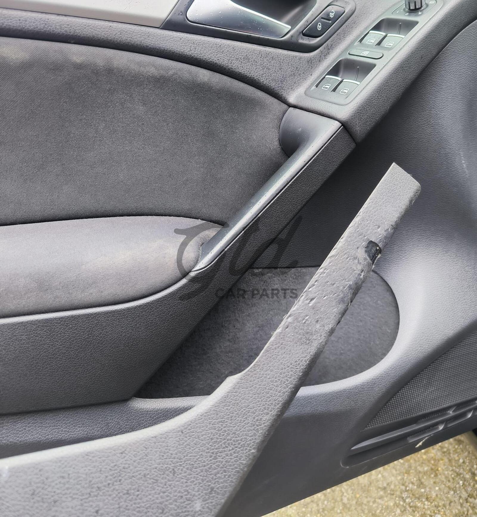 Capa Puxador Direita Preta VW Golf 6 2009-2014 - 5 PORTAS - Image 4