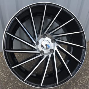 Jante RACIN 20x9,5 ET38 5x120 - Black Polished