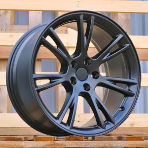 Jante Tesla 19x9,5 ET45 5x114,3 - Black Half Matt