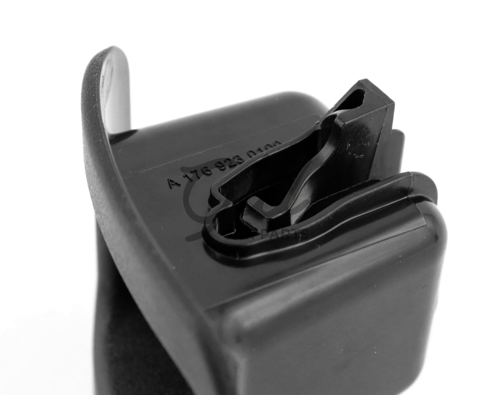 Tampa ISOFIX Preto Mercedes-Benz Classe A B CLA GLA W177 W156 W246 W176 2012-2019 - Image 5