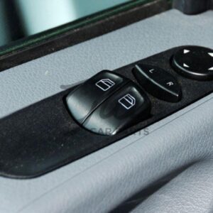 Alternative view of Comutador Vidros Condutor Preto Mercedes-Benz Vito Viano W649 W636 2010-2015 S/ Esp Rebatível