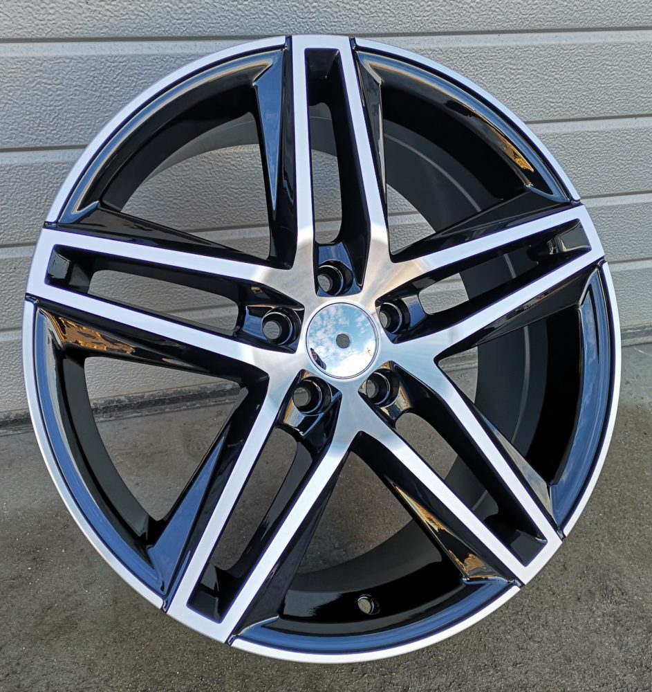 Jante Seat 17x7,5 ET45 5x100 - Black Polished+Powder Coating