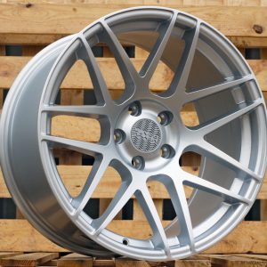 Jante HAXER 19x9 ET30 5x120 - Silver Shining