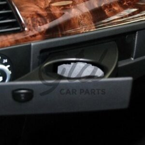 Alternative view of Porta-Copos Tablier Esquerdo Preto BMW Série 5 E60 E61 2002-2010