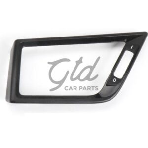Moldura P/ Grelha Ventilação Frontal Esquerda Preto Brilhante BMW X1 E84 2010-2015