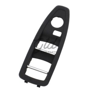 Moldura Vidro Frontal Esquerda Preta S/Esp. Rebatível BMW Série 1/3/4 F20 F30 F36 2012-2018