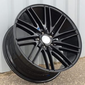 Jante RACIN 20x9,5 ET38 5x120 - Black