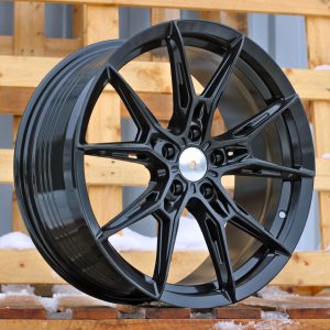 Jante RACIN 18x8 ET40 5x108 - Black