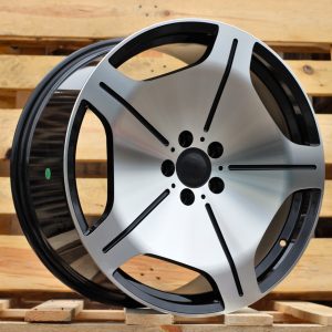 Jante Mercedes 17x7,5 ET35 5x112 - Black Polished