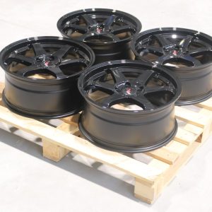 Set of JR3 19x8,5 ET42 5x112 Gloss Black