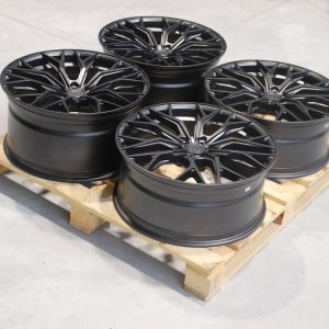 Set of CVR1 22x9,5 ET46 + 22x11 ET50 5x112 Carbon Graphite