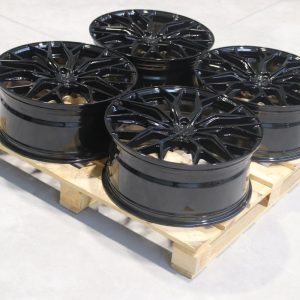 Set of CVR1 22x9,5 ET42 5x127 Platinum Black