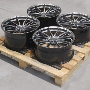 Set of JR37 19x8,5 ET43 + 19x9,5 ET45 5x120 Hyper Black