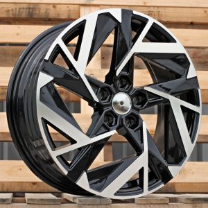 Jante Renault 17x7 ET35 5x114,3 - Black Polished