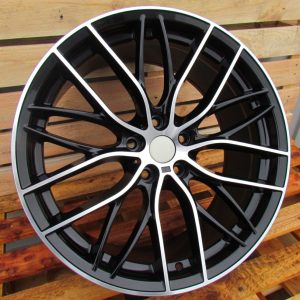 Jante BMW 17x7,5 ET43 5x120 - Black Polished