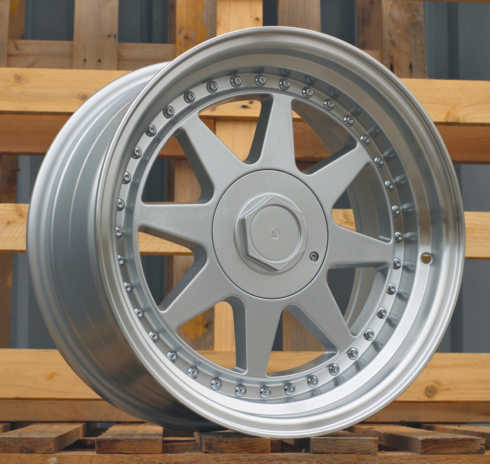 Jante RACIN 17x8,5 ET25 4x100 - F Silver+Polished Lip