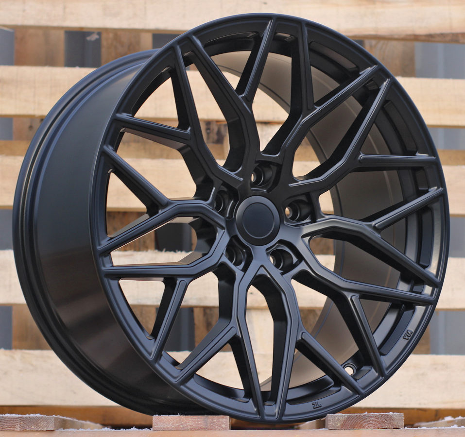 Jante RACIN 19x8,5 ET33 5x120 - Black Half Matt