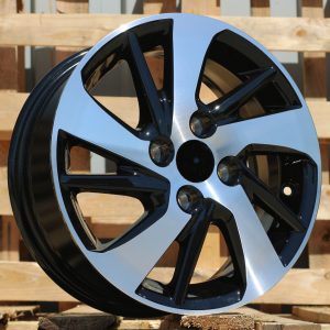 Jante Toyota 14x5,5 ET45 4x100 - Black Polished