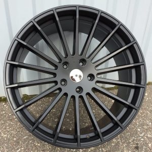 Jante HAXER 22x10,5 ET40 5x120 - Silver Shining