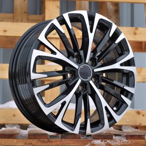 Jante Toyota 18x7 ET50 5x114,3 - F Black Polished