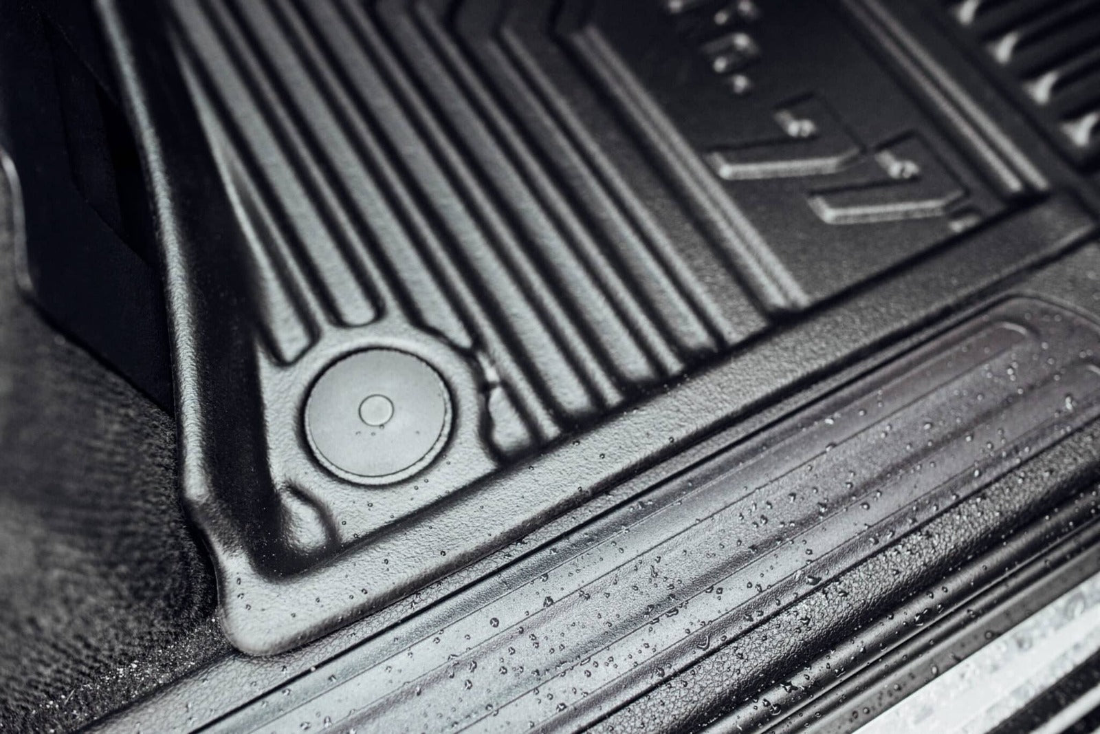 PACK 4 TAPETES BORRACHA NO.77 AUDI Q3 SPORTBACK 2018-> - Image 2