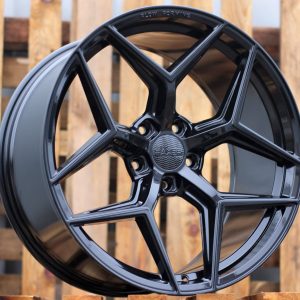 Jante HAXER 20x8,5 ET25 5x112 - F Black