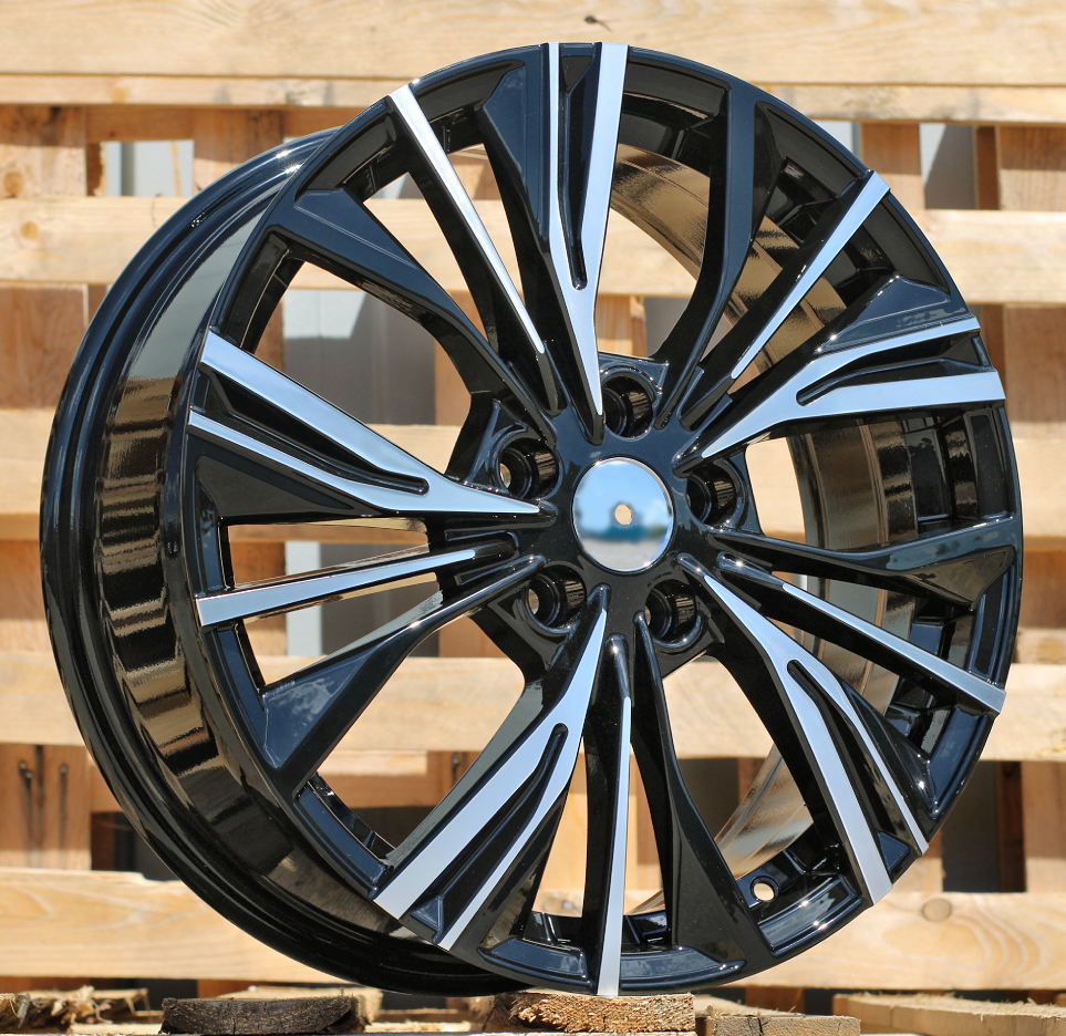 Jante Nissan 17x7 ET35 5x114,3 - Black Polished