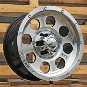 Jante 4X4 16x8 ET 6x114,3 - Black Polished