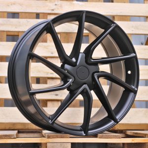 Jante Tesla 18x8,5 ET38 5x114,3 - Black Half Matt