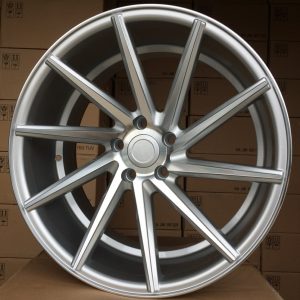 Jante RACIN 19x8,5 ET35 5x112 - Machined Silver