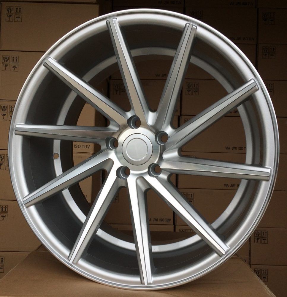 Jante RACIN 19x8,5 ET35 5x112 - Machined Silver