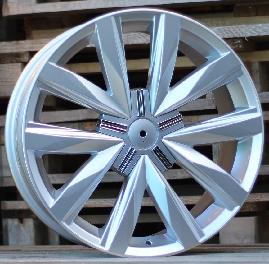 Jante Volkswagen 18x8 ET50 5x120 - Silver Shining