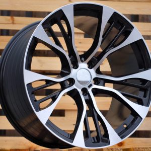 Jante BMW 21x11,5 ET38 5x120 - Black Polished