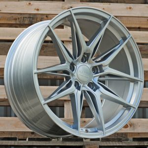 Jante HAXER 19x9,5 ET40 5x120 - Silver Shining