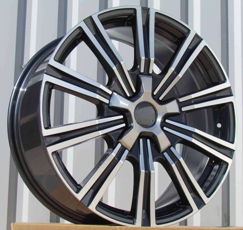 Jante Toyota 20x8,5 ET60 5x150 - Black Polished