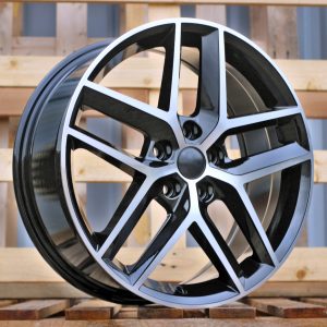 Jante Seat 18x7,5 ET51 5x112 - Black Polished
