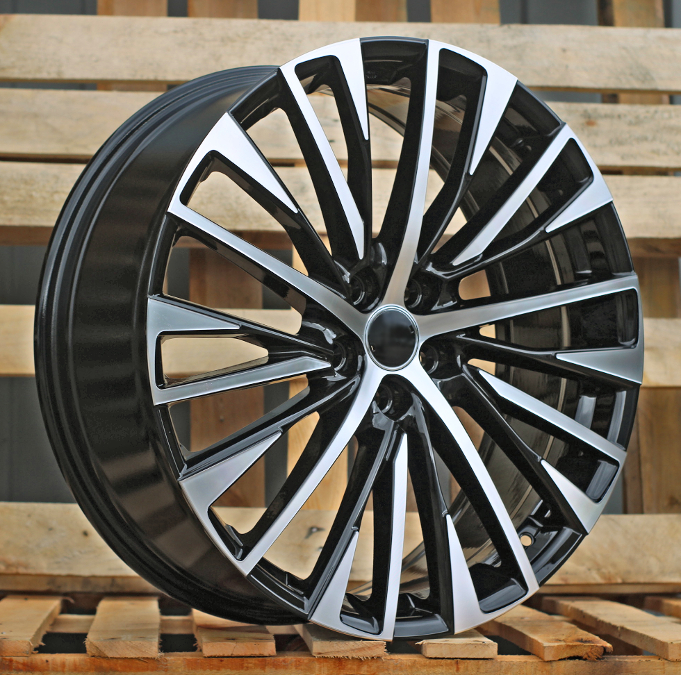 Jante Lexus 20x8 ET30 5x114,3 - Black Polished
