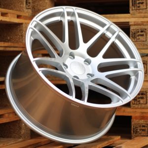 Jante HAXER 19x9 ET32 5x112 - Silver Shining