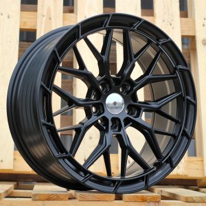 Jante RACIN 18x8 ET40 5x108 - Black Half Matt