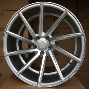 Jante RACIN 18x8 ET40 5x108 - Polished Silver+Powder Coating