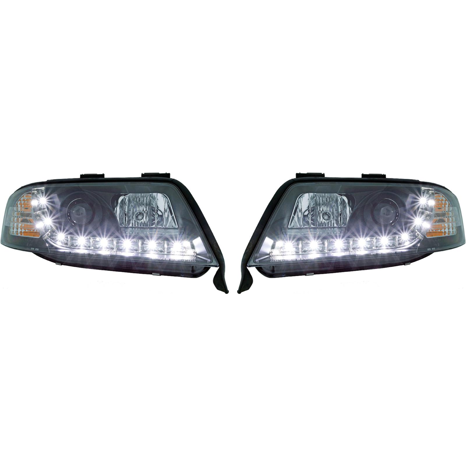 Jogo de faróis principais para Audi A6 (Typ 4B) 97-01