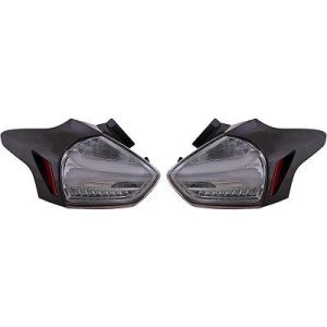 Jogo de farolins traseiros para Ford Focus V Berlina/Carrinha (CB8) 15-18