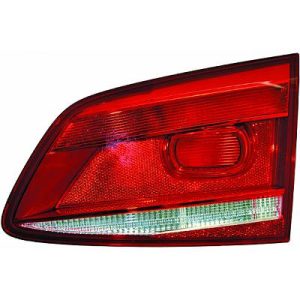 Luz traseira Direito para Volkswagen Passat Berlina/Carrinha 10-14