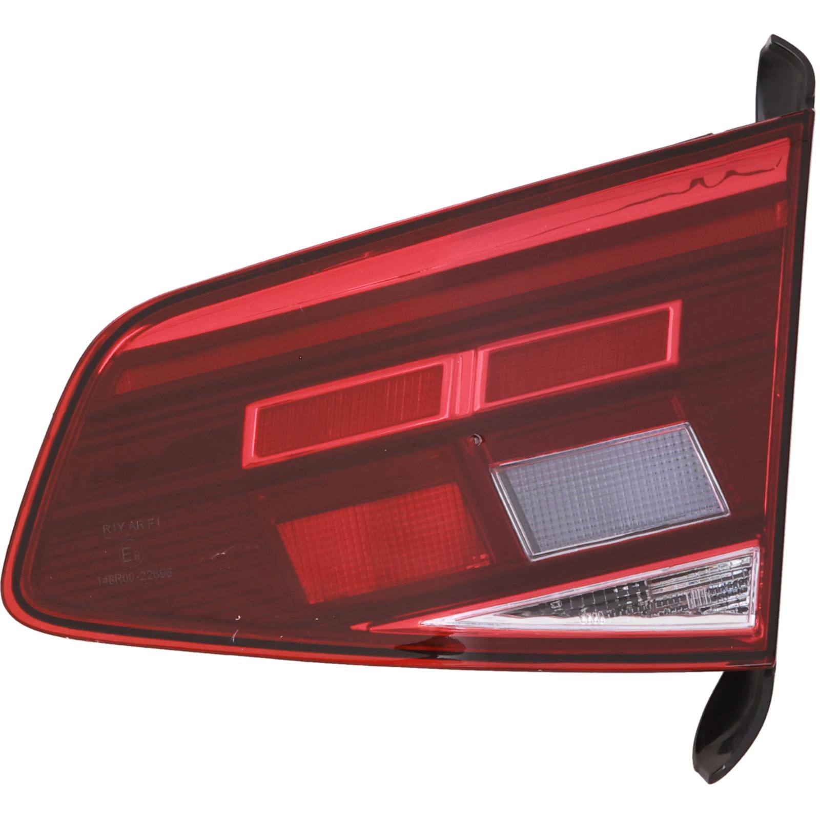 Luz traseira Direito para Volkswagen Passat Berlina/Carrinha 19->>