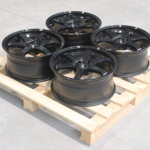 Jante JR Wheels Complete Sets 18x8 ET40 5x114,3 - Black