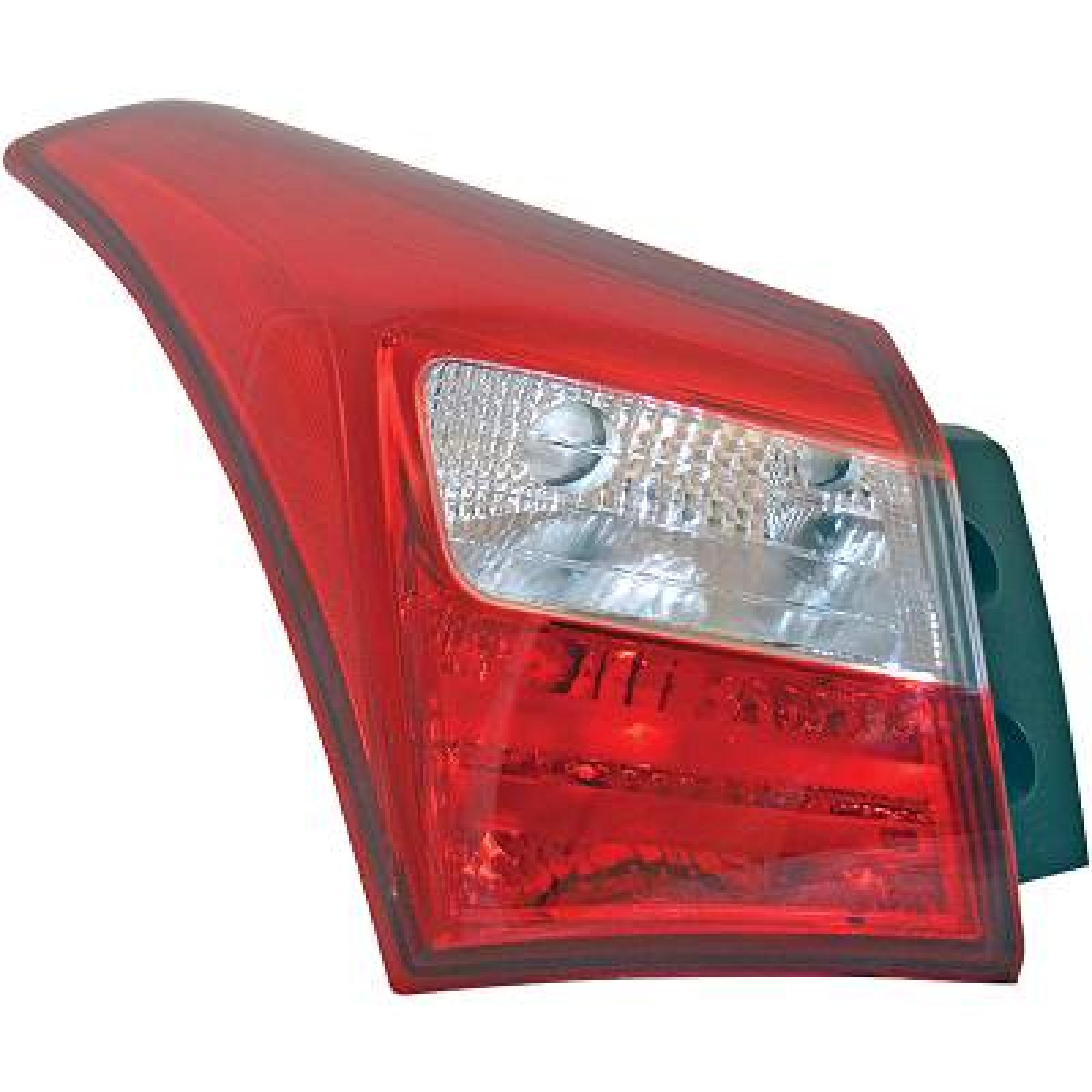 Luz traseira Esquerdo para Hyundai I30 Berlina/Carrinha 12-17